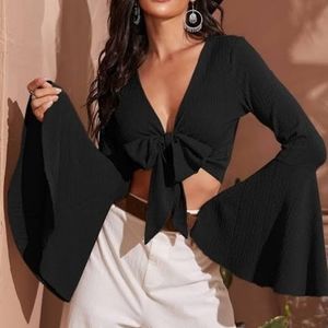 Self tie wrap top